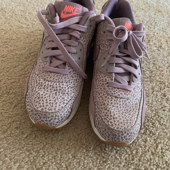 womens dunk low next nature white and black